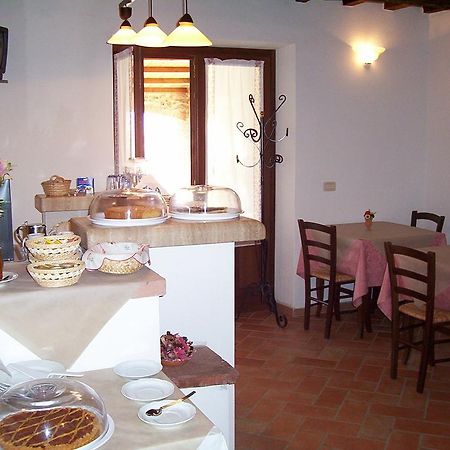 Agriturismo Il Poggiolo Montemerano Exteriör bild