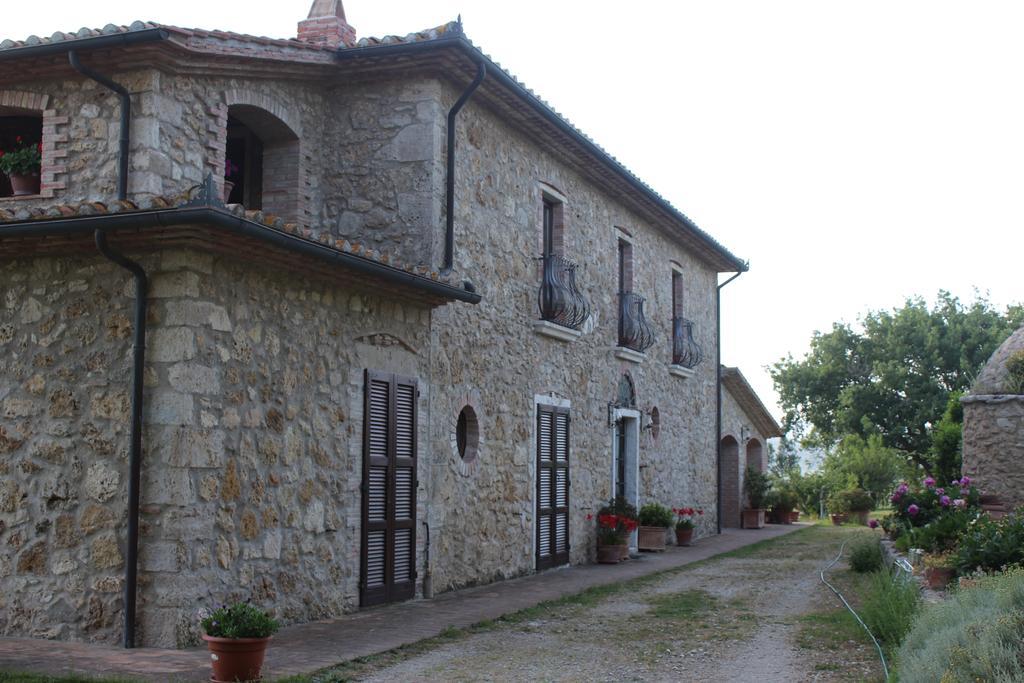 Agriturismo Il Poggiolo Montemerano Exteriör bild